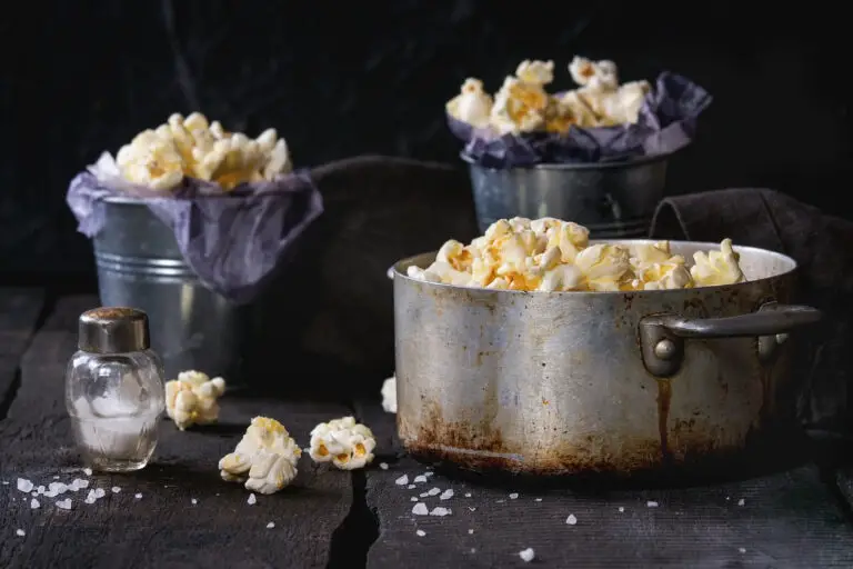 Kann ich Mikrowellen Popcorn im Topf zubereiten?